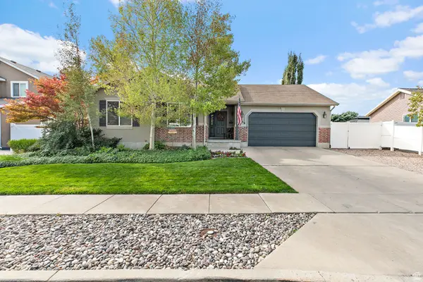 4863 W Emma Mine Dr S, Herriman, UT 84096