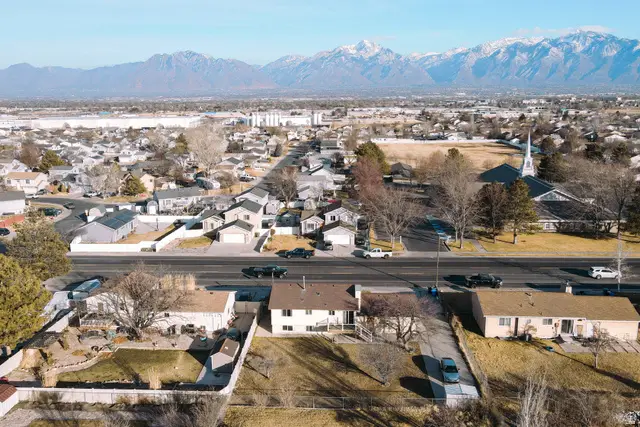 8376 S 4800 W, West Jordan, UT 84088 - Image #2