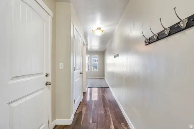 14256 S Side Hill Ln, Draper, UT 84020 - Image #2