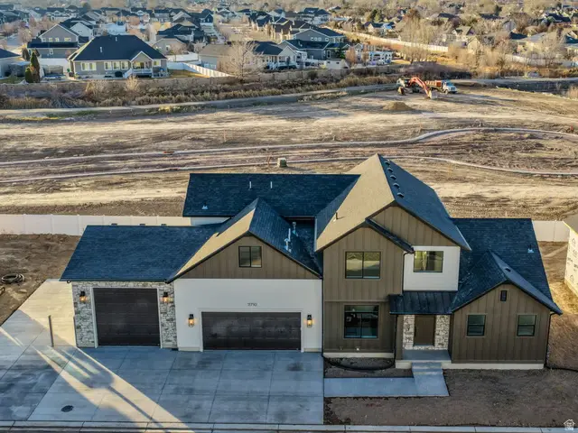 11710 S Myers Park Ln W #106, Riverton, UT 84065 - Image #1