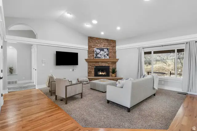 2080 Spring Oaks Dr, Springville, UT 84663 - Image #3