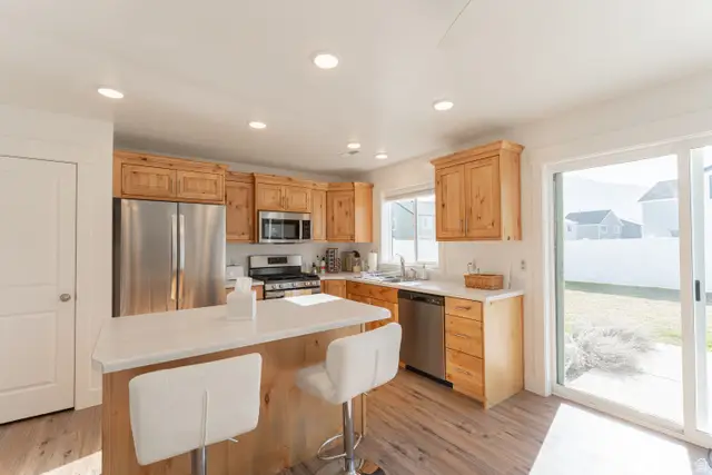 3048 S 400 W, Nibley, UT 84321 - Image #3