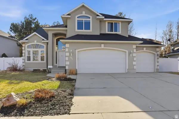 624 E Rocky Knoll Ln S, Draper, UT 84020