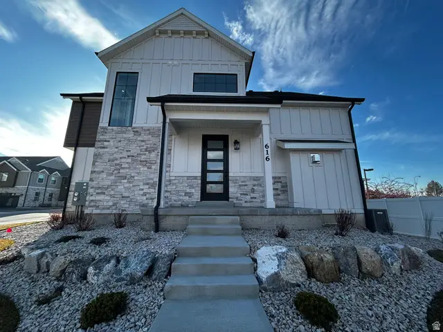 616 W Murray Meadows Ln #101, Murray, UT 84123 - Image #2