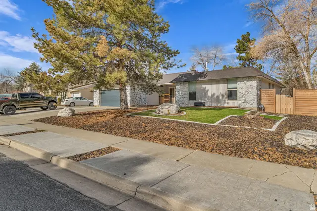 2591 E Creek Rd, Sandy, UT 84093 - Image #2