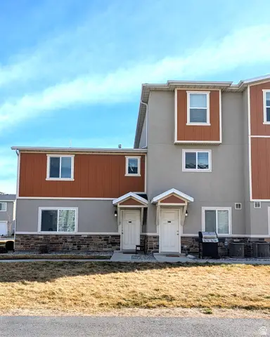 641 N 160 E, Vineyard, UT 84059 - Image #2