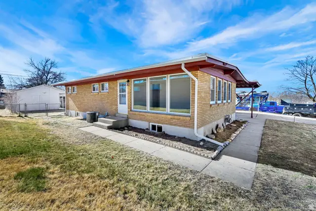 2105 W 5700 S, Roy, UT 84067 - #2