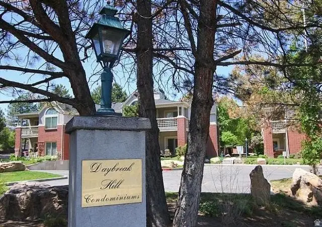 1360 W 6690 S #E204, West Jordan, UT 84084 - Image #2