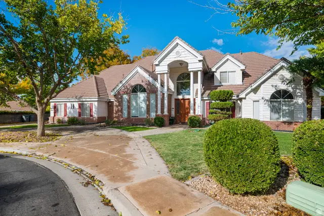 375 S 800 W, Hurricane, UT 84737 - #1