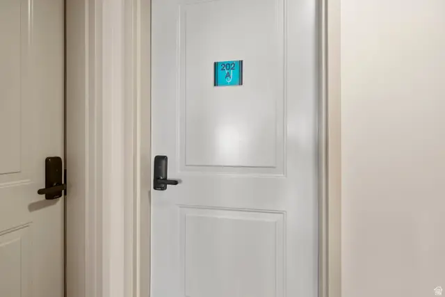 35 E 150 S #E301, Garden City, UT 84028 - #3