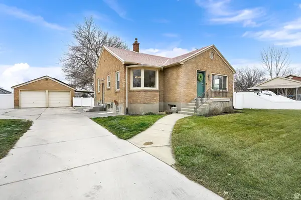 696 S Locust Ave, Pleasant Grove, UT 84062