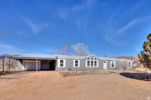 55 E Mount Peale Dr, Moab, UT 84532 - #2