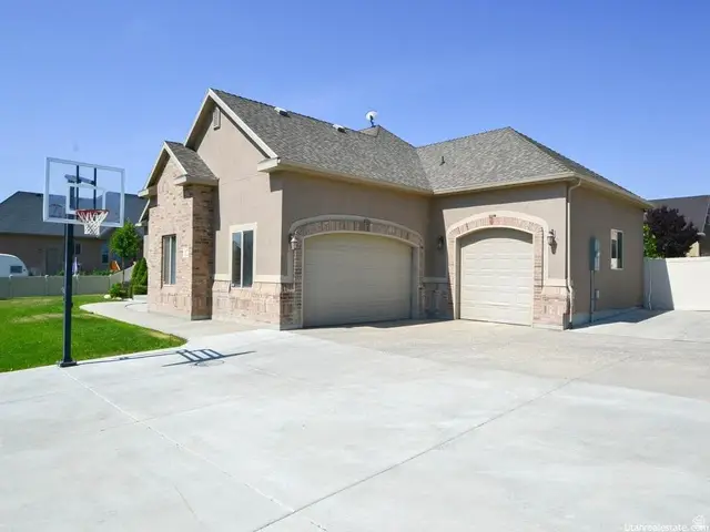 12472 S Freedom Hill Way, Herriman, UT 84096 - Image #2