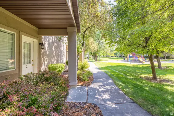 2 N Somerset Pl W, Logan, UT 84341