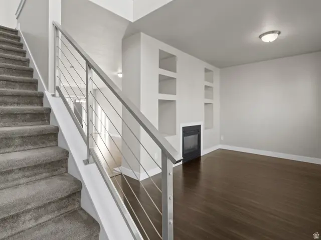 4721 W Zig Zag Rd S, South Jordan, UT 84095 - #3