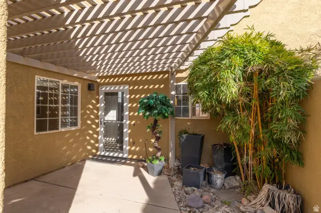 648 W Hale Ave, Moab, UT 84532 - #2