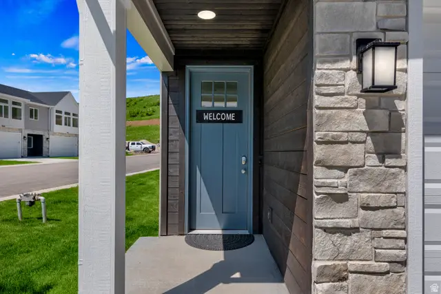 533 Blue Lake St, Garden City, UT 84028 - #2