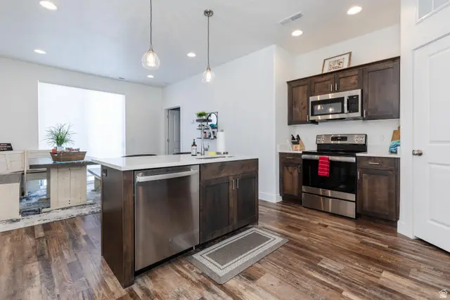 533 Blue Lake St, Garden City, UT 84028 - #3