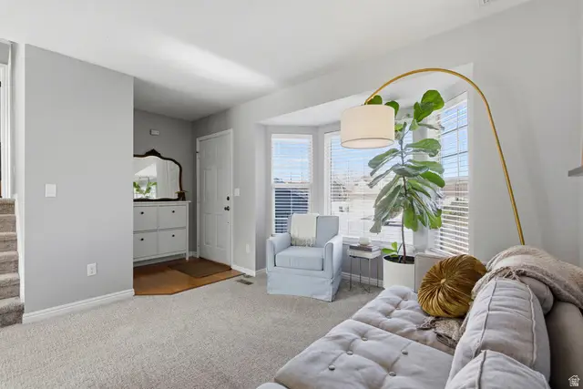 1048 E Cherry Ln, Layton, UT 84040 - #3