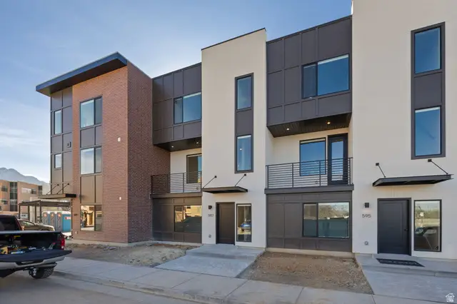 587 E Savvy Cv S #49, Salt Lake City, UT 84107 - Image #1