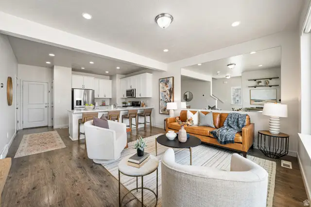 15417 S Navy Trails Ln, Bluffdale, UT 84065 - Image #3