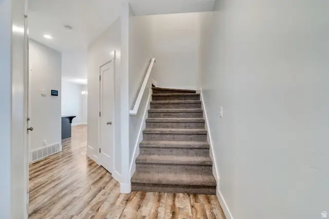 7217 N Clover Leaf Ln E, Eagle Mountain, UT 84005 - Image #3