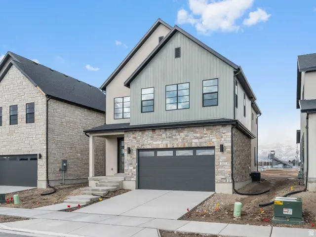 5022 W Green Ash Ln, Highland, UT 84003 - #2