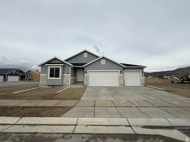 2259 E Sego Liliy Dr, Eagle Mountain, UT 84005 - Image #1