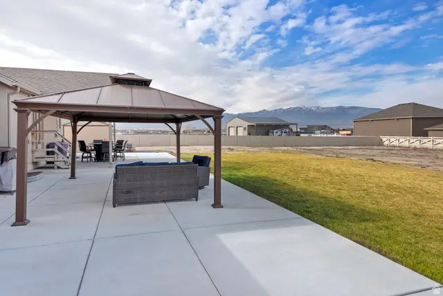 428 S Saddle Rd, Grantsville, UT 84029 - #2