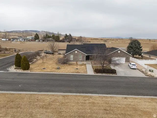 117 E 350 N, Aurora, UT 84620 - #1