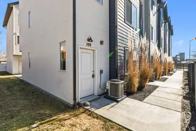 238 W Paramount Ave #109, Salt Lake City, UT 84115 - Image #2