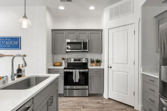 565 Blue Lake, Garden City, UT 84028 - #2