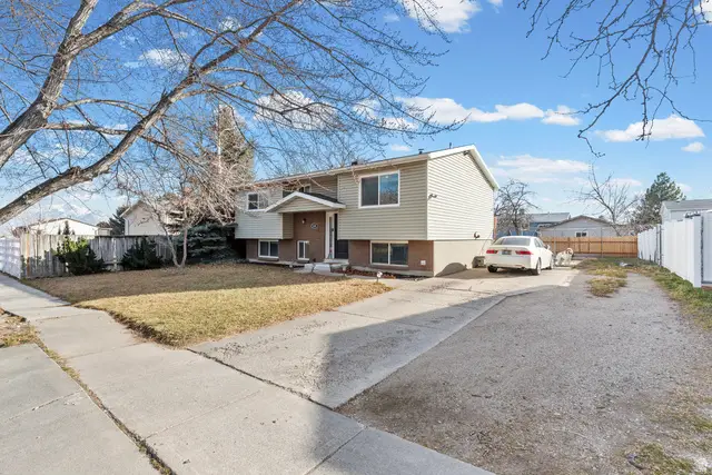 5421 W Cyclamen Way S, West Jordan, UT 84081 - #2