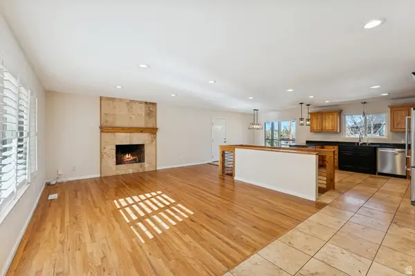 3651 E Oakview Dr, Millcreek, UT 84124