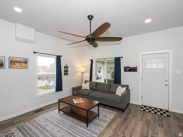 573 26 St, Ogden, UT 84401 - #3