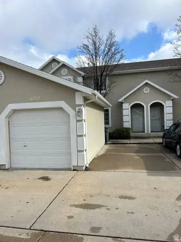 6208 S 1350 E, South Ogden, UT 84405
