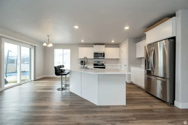 5907 S Crown Park Cv, Kearns, UT 84118 - #3