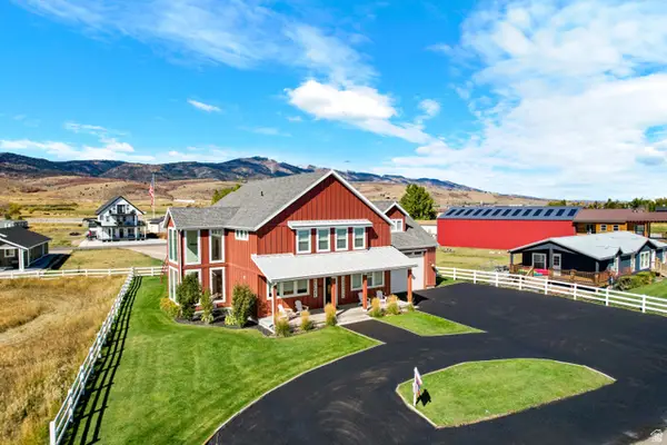 565 S Stump Rd, Garden City, UT 84028