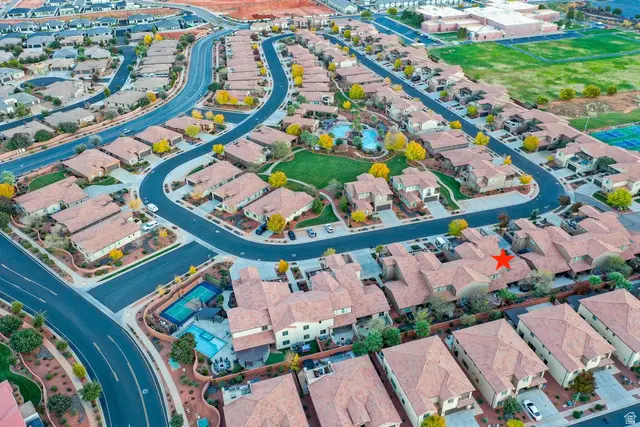 3800 Paradise Village Dr #58, Santa Clara, UT 84765 - #2