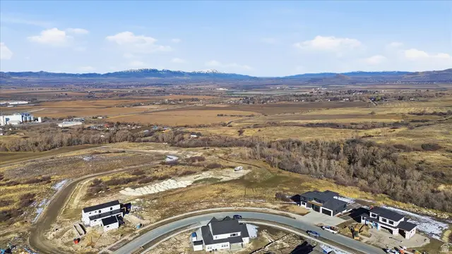 697 Cherry Pkwy #14, Richmond, UT 84333 - #2