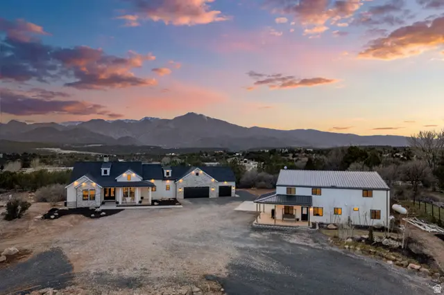 2204 S Old Highway 91, New Harmony, UT 84757 - #2