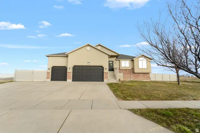 2423 S 3300 W, Syracuse, UT 84075 - #2