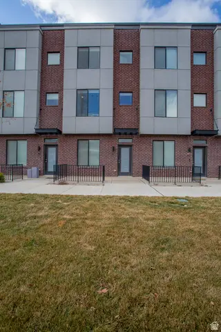 25 E Center St N #61, North Salt Lake, UT 84054 - #3