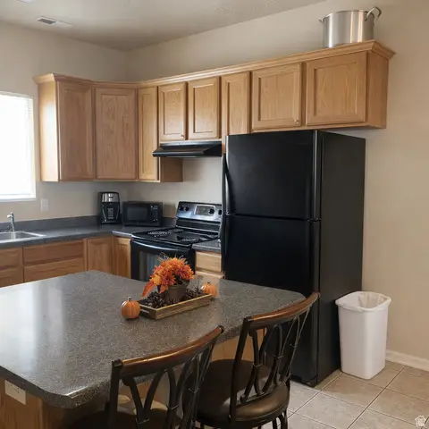 5241 W Cool Water Way S, West Jordan, UT 84081 - #2