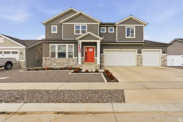 2395 E Boxwood Ln, Eagle Mountain, UT 84005