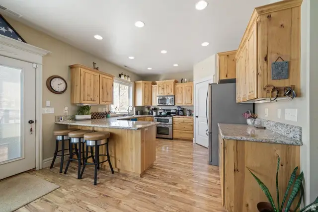 507 S 200 W, Wellsville, UT 84339 - #3