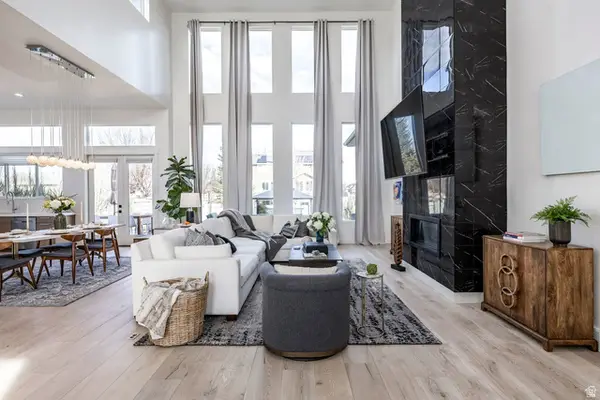 2194 W Legend Creek Ct S, South Jordan, UT 84095