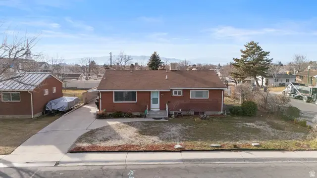 912 S 100 E, Orem, UT 84058 - #3