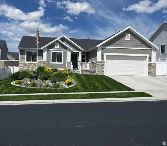 9701 N Ox Bridge St E, Eagle Mountain, UT 84005
