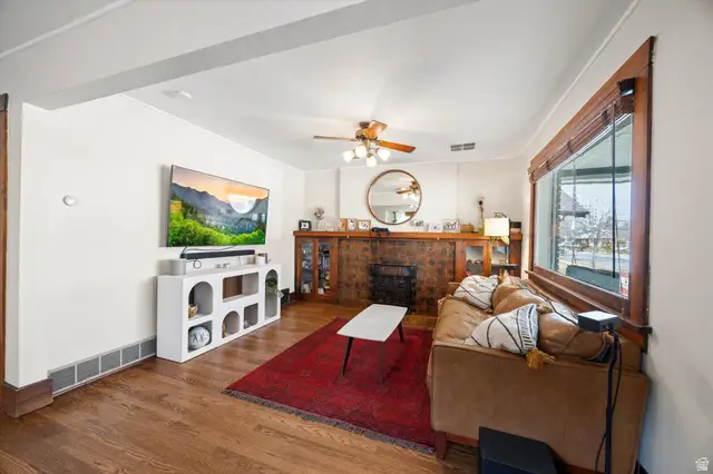 656 E Milton Ave, Salt Lake City, UT 84105 - #3